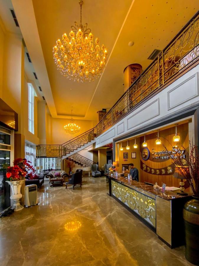 Sapphire Sky Hotel & Conference Serpong Zewnętrze zdjęcie