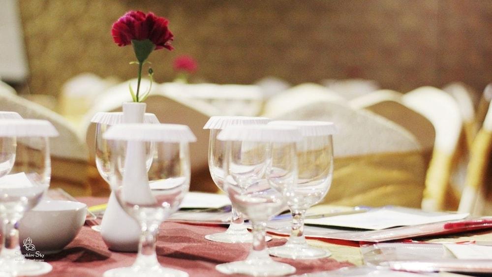 Sapphire Sky Hotel & Conference Serpong Zewnętrze zdjęcie