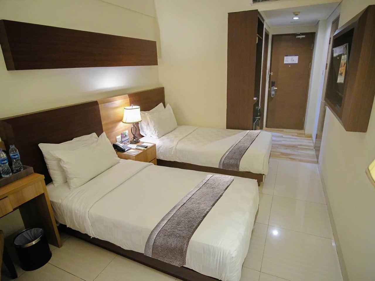 Sapphire Sky Hotel & Conference Serpong Zewnętrze zdjęcie